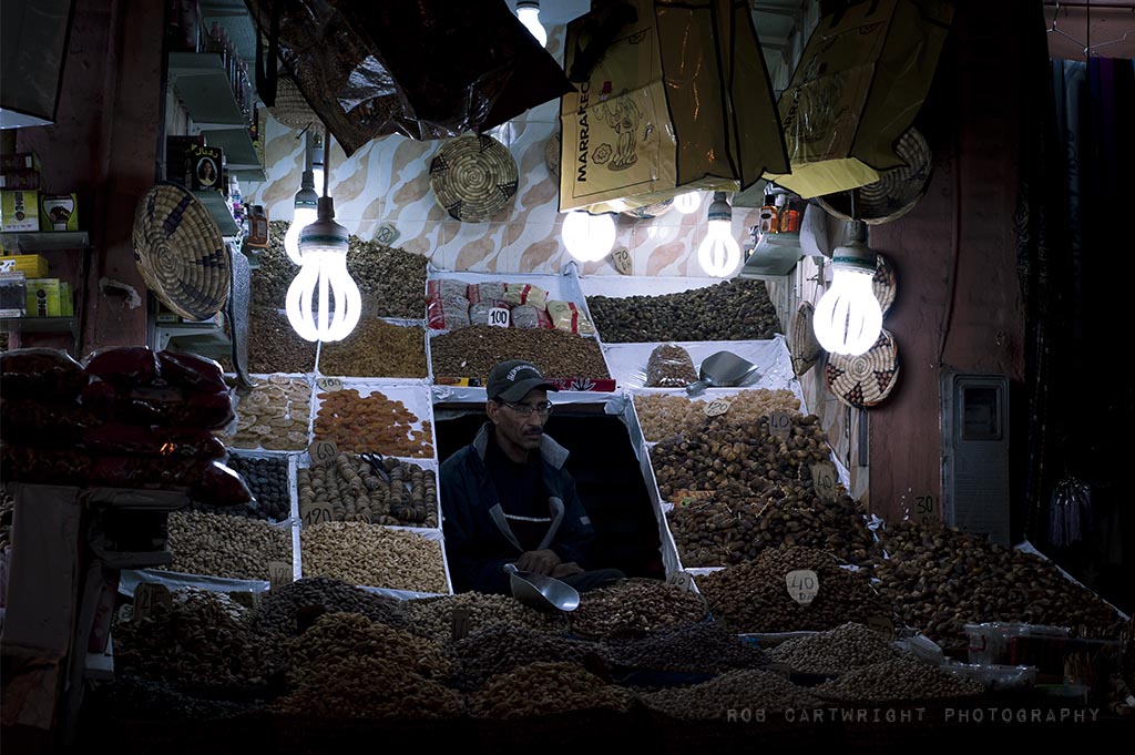 marrakesh maroc morocco north africa street night souk market spice stall trader candid portrait nikon 50mm rob cartwright